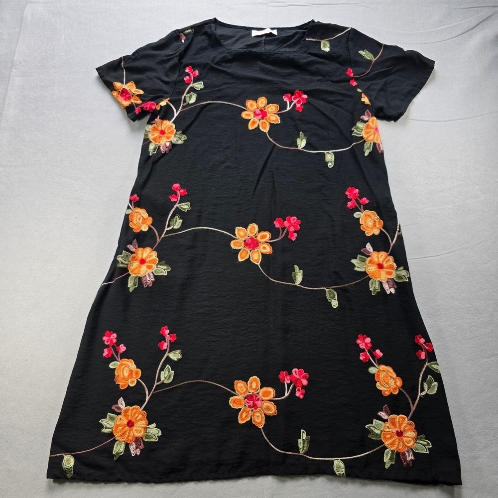Ana & Rose Black Floral Embroidered Shift Dress M Boho Cottagecore Pockets